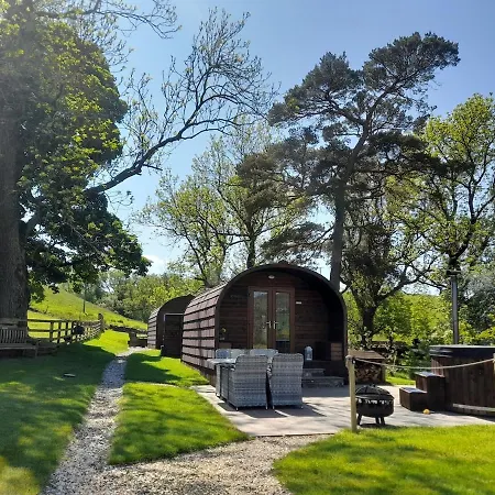The Pods By The Stream - Rohan Pod & Hot Tub *