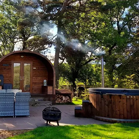 The Pods By The Stream - Rohan Pod & Hot Tub *